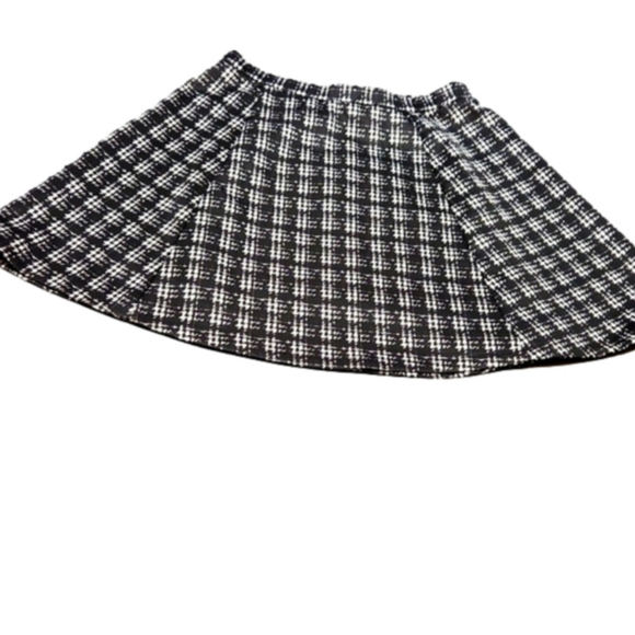 Lily Rose Dresses & Skirts - ♡LILY Rose mini skirt sz. Medium